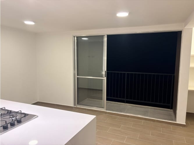 Apartamento de 2 alcobas en arriendo en Loma De San Jose, Sabaneta, 54 m² · foto 20 de 21