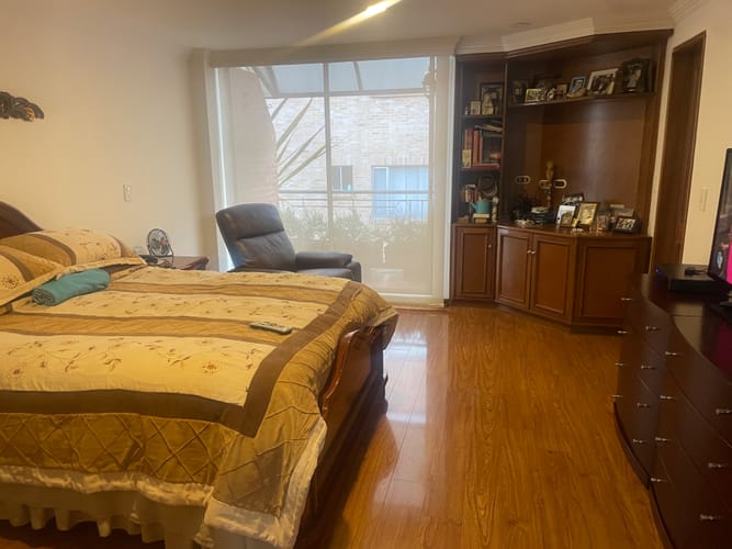 Apartamento de 4 alcobas en venta en Chico Norte, Bogotá, 250 m² · foto 21 de 24