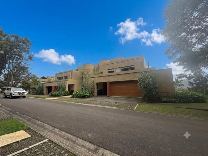 Apartamento de 3 alcobas en venta en San Jose De La Concepcion, La Calera, 193 m² · foto 17 de 18