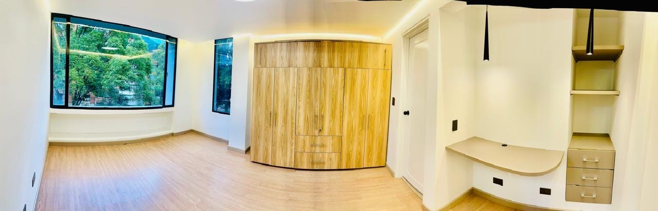 Apartamento de 1 alcoba en venta en Chico Norte, Bogotá, 46 m² · foto 4 de 14