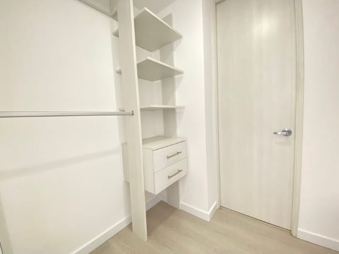 Apartamento de 3 alcobas en arriendo en Castropol, Medellín, 110 m² · foto 10 de 18