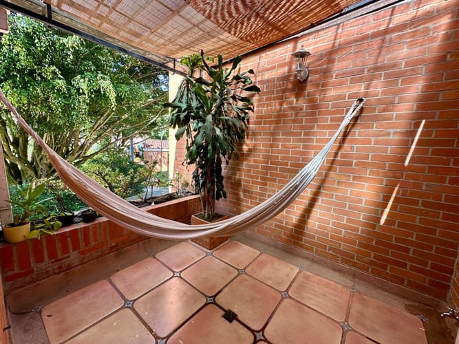 Casa de 4 alcobas en arriendo en Las Lomas, Medellín, 265 m² · foto 22 de 24