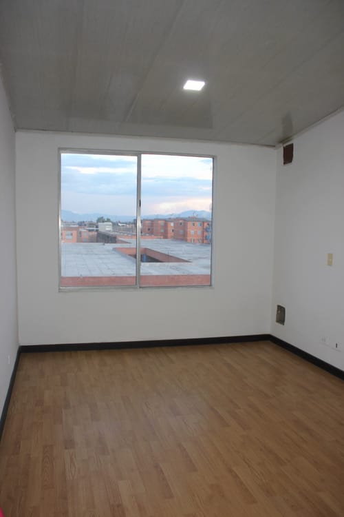 Apartamento de 3 alcobas en venta en Ub Alicante, Mosquera, 48 m² · foto 10 de 20