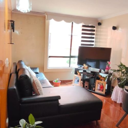 Apartamento de 3 alcobas en venta en Camilo Torres Et. Ii, Soacha, 50 m² · foto 2 de 24