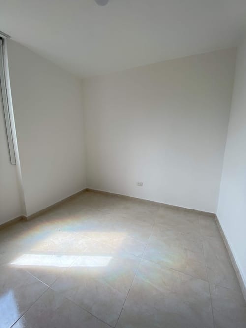 Apartamento de 3 alcobas en arriendo en Picaleña Y Mirolindo, Ibagué, 80 m² · foto 13 de 24