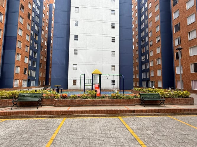 Apartamento de 3 alcobas en venta en Villas Del Mediterraneo, Bogotá, 58 m² · foto 18 de 23