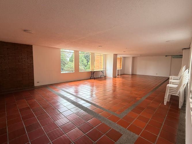 Apartamento de 3 alcobas en venta en Villas Del Mediterraneo, Bogotá, 58 m² · foto 21 de 23