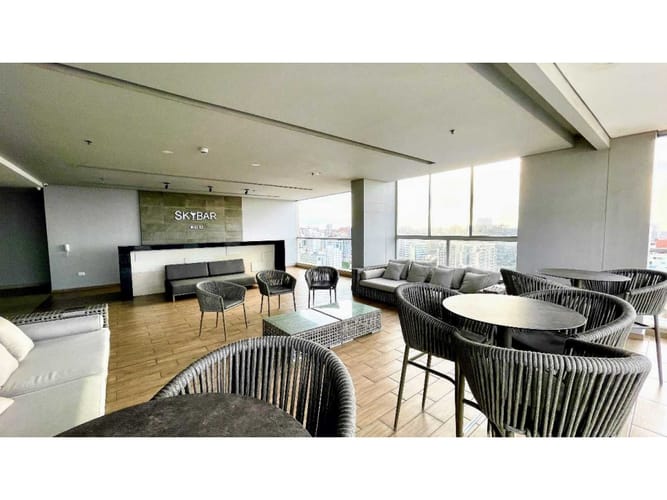 Apartamento de 2 alcobas en venta en Altos Del Prado, Barranquilla, 103 m² · foto 3 de 21