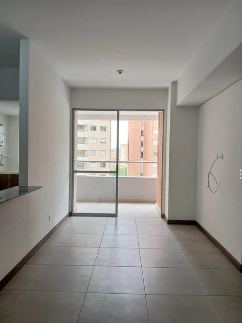 Apartamento de 3 alcobas en arriendo en Santa Ana, Bello, 72 m² · foto 2 de 10