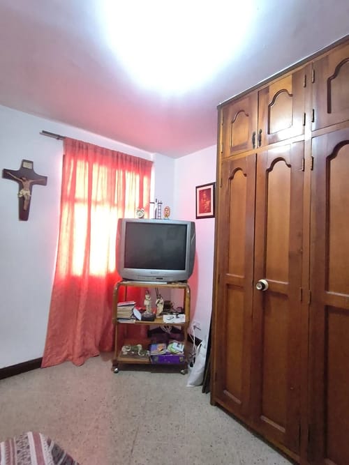 Apartamento de 1 alcoba en arriendo en La Floresta, Medellín, 35 m² · foto 9 de 10