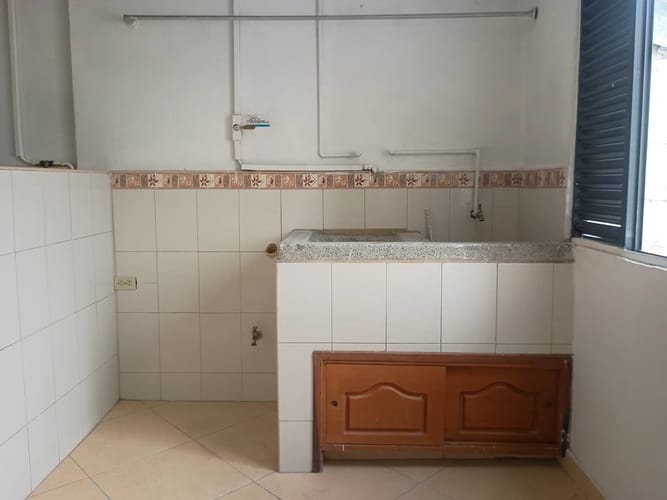 Apartamento de 2 alcobas en arriendo en Naranjal, Medellín, 75 m² · foto 7 de 10
