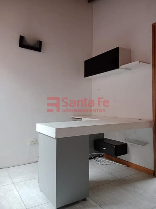 Apartamento de 3 alcobas en arriendo en Sucre, Medellín, 90 m² · foto 7 de 10