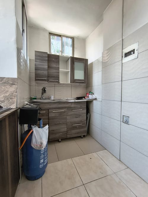 Apartamento de 2 alcobas en arriendo en Laureles, Medellín, 45 m² · foto 3 de 7
