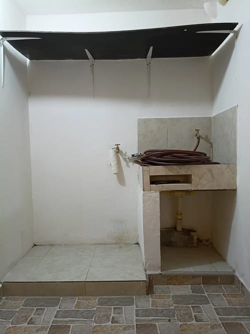 Apartamento de 2 alcobas en arriendo en La Pinuela, Medellín, 55 m² · foto 6 de 10