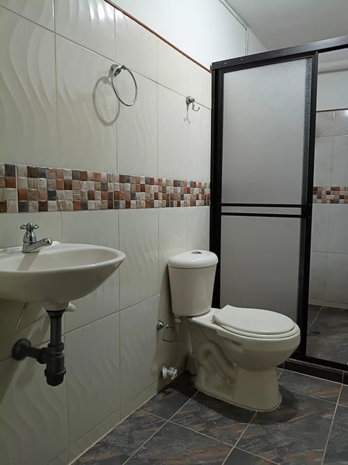 Apartamento de 2 alcobas en arriendo en La Pinuela, Medellín, 55 m² · foto 9 de 10