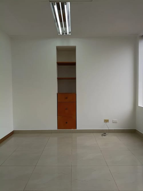 Oficina en arriendo en La Florida, Medellín, 34 m² · foto 4 de 9