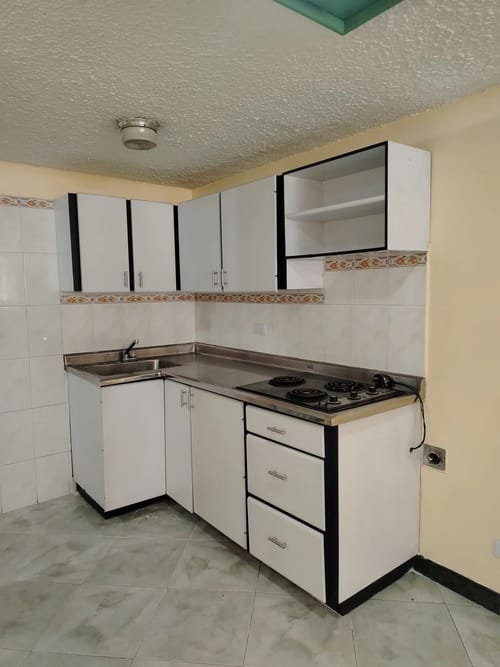 Oficina en arriendo en La Candelaria, Medellín, 65 m² · foto 4 de 10