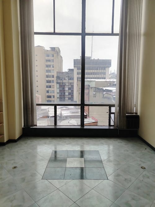 Oficina en arriendo en La Candelaria, Medellín, 65 m² · foto 6 de 10