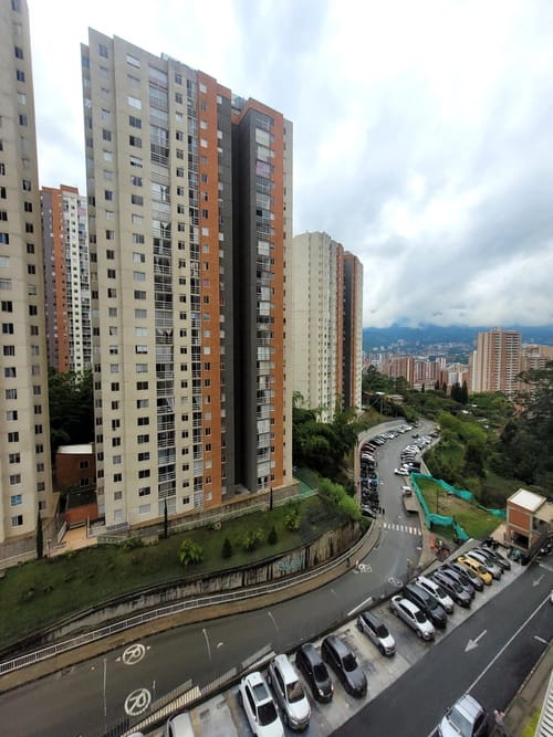 Apartamento de 3 alcobas en arriendo en Mayorca, Sabaneta, 48 m² · foto 3 de 10