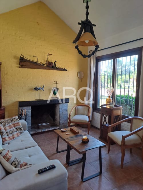 RESERVADA Alquiler de 3 dormitorios y 2 baños en Barrio Jardín · Foto 2