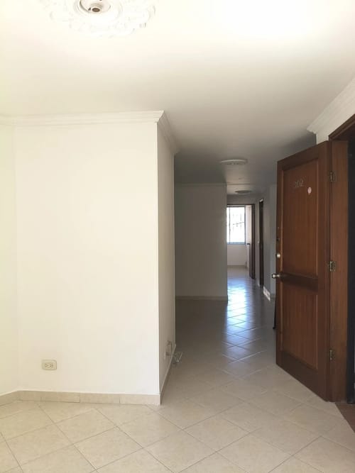 Apartamento de 2 alcobas en arriendo en San Joaquín, Medellín, 60 m² · foto 3 de 10