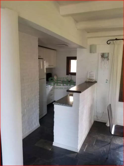 Alquiler de casa en Pinares, 2 dormitorios, 2 baños, piscina, lindo lugar. · Foto 6
