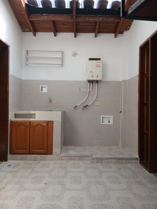 Apartamento de 3 alcobas en arriendo en Cristobal, Medellín, 170 m² · foto 8 de 10