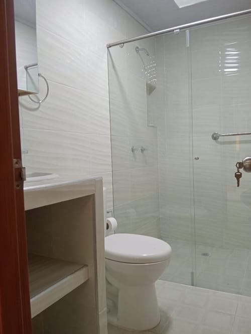 Casa de 5 alcobas en arriendo en Urbanizacion La Merced, Cali, 225 m² · foto 18 de 24