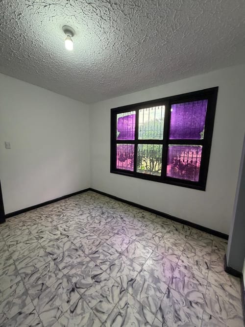 Casa de 6 alcobas en venta en Departamental, Cali, 312 m² · foto 15 de 16