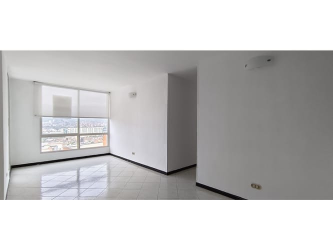 Apartamento de 3 alcobas en arriendo en Castropol, Medellín, 70 m² · foto 3 de 15
