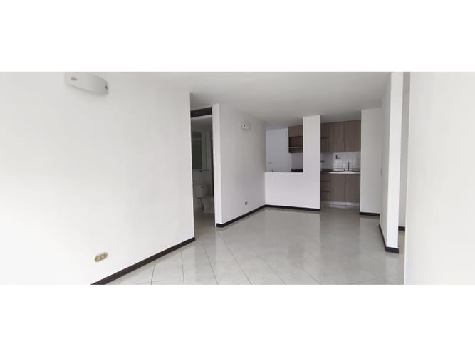 Apartamento de 3 alcobas en arriendo en Castropol, Medellín, 70 m² · foto 5 de 15