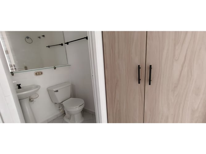 Apartamento de 3 alcobas en arriendo en Castropol, Medellín, 70 m² · foto 14 de 15