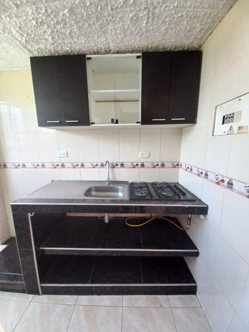 Apartamento de 3 alcobas en arriendo en La Esperanza, Ibagué, 46 m² · foto 18 de 24