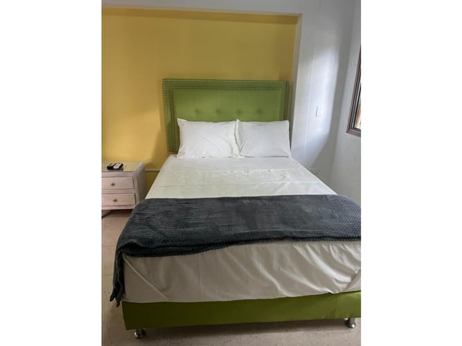 Casa de 6 alcobas en arriendo en San Joaquin, Medellín, 200 m² · foto 19 de 24