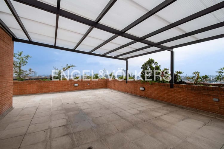 Apartamento de 2 alcobas en venta en El Virrey, Bogotá, 159 m² · foto 15 de 17