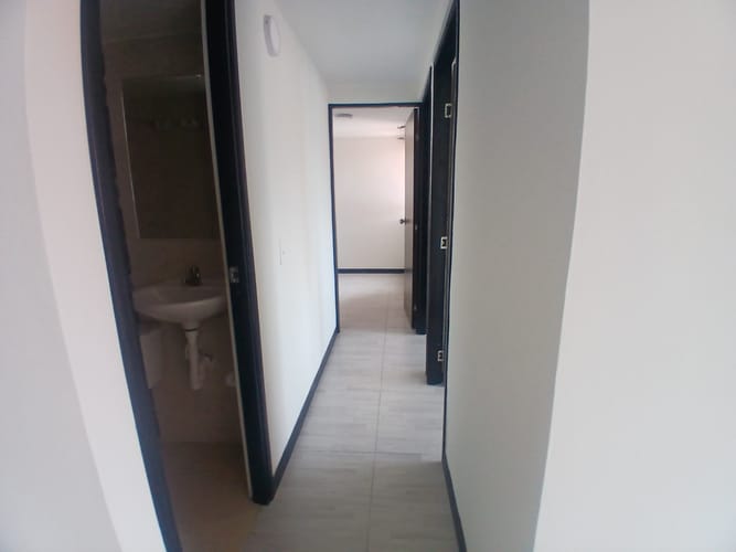 Apartamento de 3 alcobas en venta en Tibabuyes, Bogotá, 48 m² · foto 11 de 18