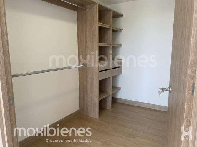 Apartamento de 2 alcobas en venta en El Porvenir, Rionegro, 74 m² · foto 8 de 8