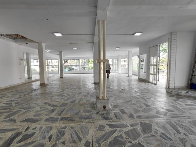 Local en arriendo en Asturias, Cali, 110 m² · foto 6 de 17