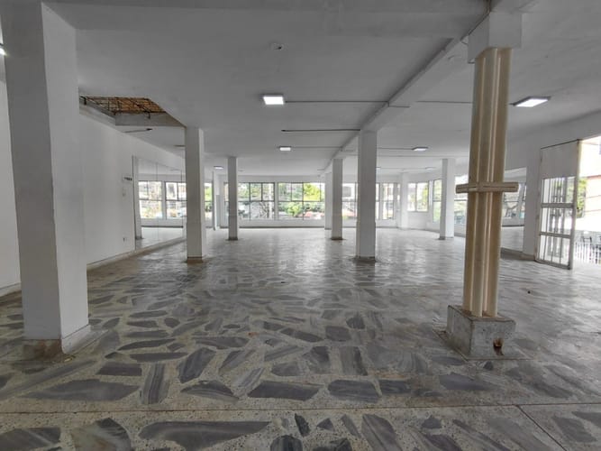 Local en arriendo en Asturias, Cali, 110 m² · foto 7 de 17