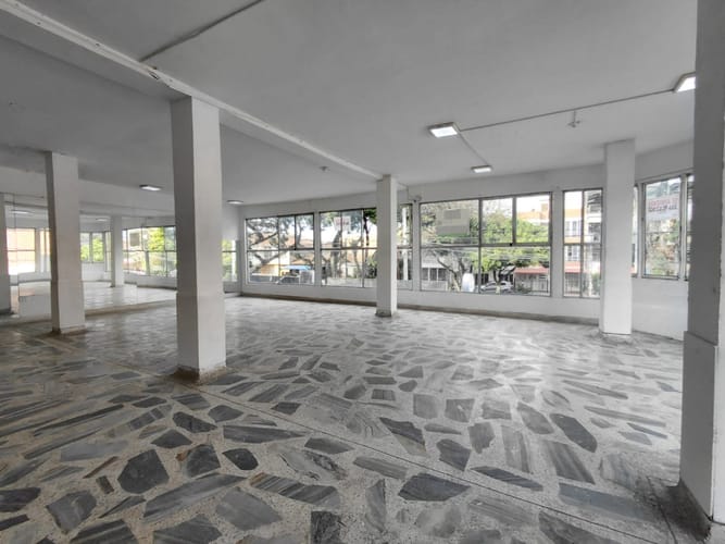 Local en arriendo en Asturias, Cali, 110 m² · foto 13 de 17