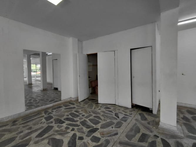 Local en arriendo en Asturias, Cali, 110 m² · foto 14 de 17