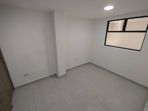 Apartamento de 2 alcobas en arriendo en Campo Amor, Medellín, 65 m² · foto 6 de 13