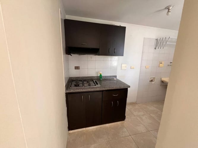 Apartaestudio en arriendo en San Francisco, Bucaramanga, 40 m² · foto 6 de 9