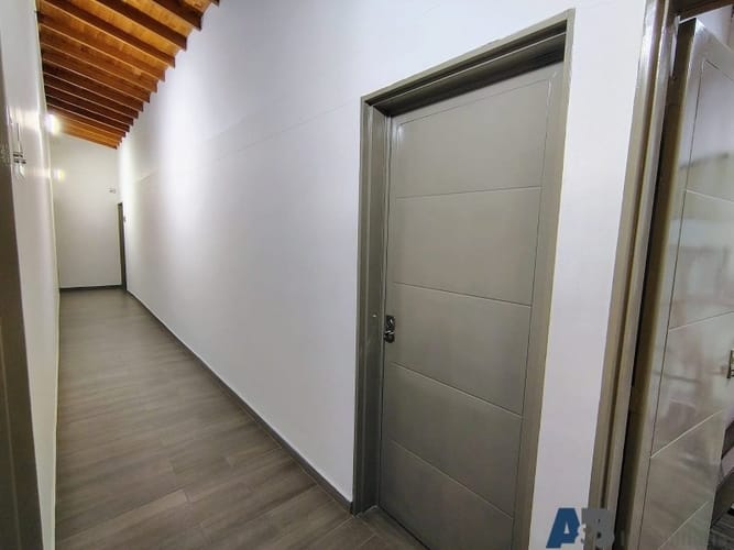 Oficina en arriendo en San Diego, Medellín, 38 m² · foto 3 de 12