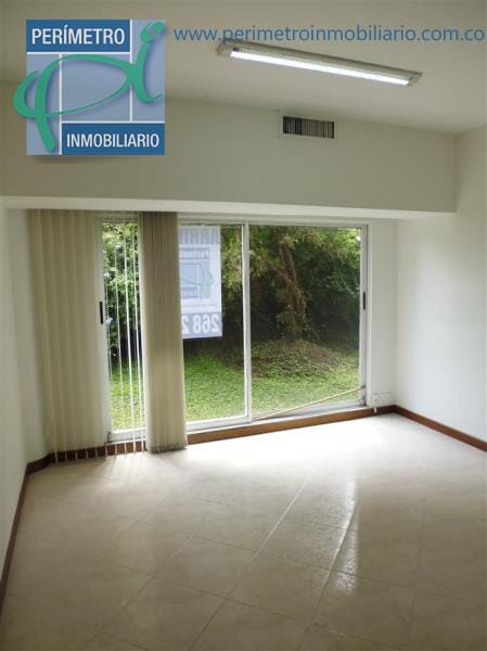 Oficina en arriendo en Milla De Oro, Medellín, 26 m² · foto 5 de 11