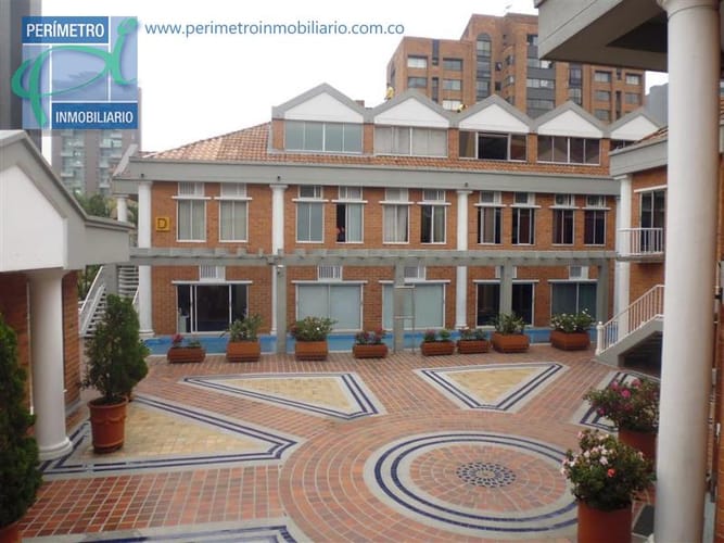 Oficina en arriendo en Milla De Oro, Medellín, 26 m² · foto 10 de 11