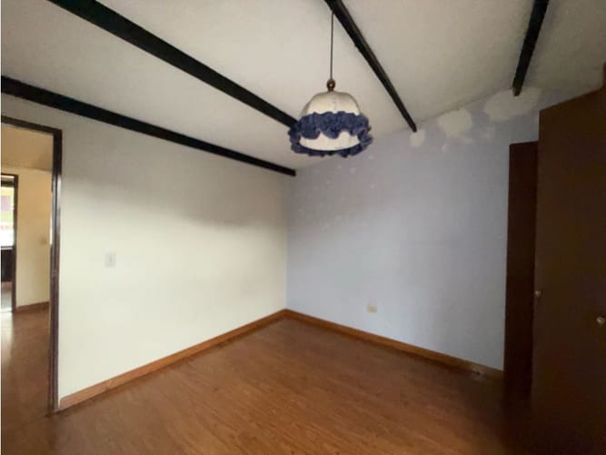 Casa de 5 alcobas en venta en Pontevedra, Bogotá, 300 m² · foto 15 de 21