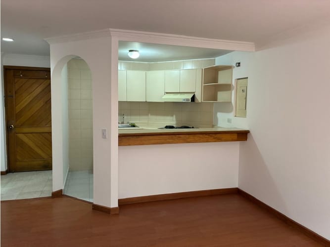 Apartamento de 1 alcoba en venta en La Carolina, Bogotá, 36 m² · foto 5 de 11