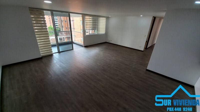 Apartamento de 4 alcobas en venta en Zuñiga, Envigado, 140 m² · foto 2 de 24