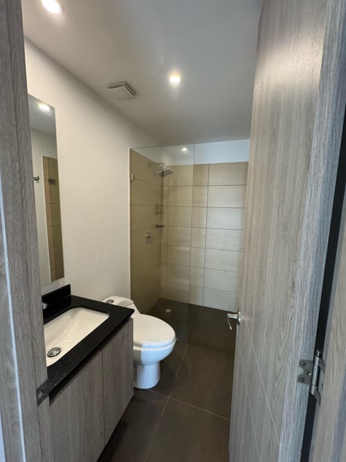 Apartamento de 2 alcobas en venta en Acacias Usaquen, Bogotá, 77 m² · foto 8 de 20